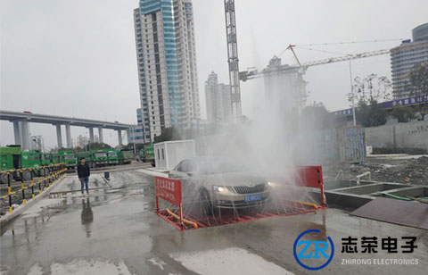 城市鐵路交通工地洗車機案例